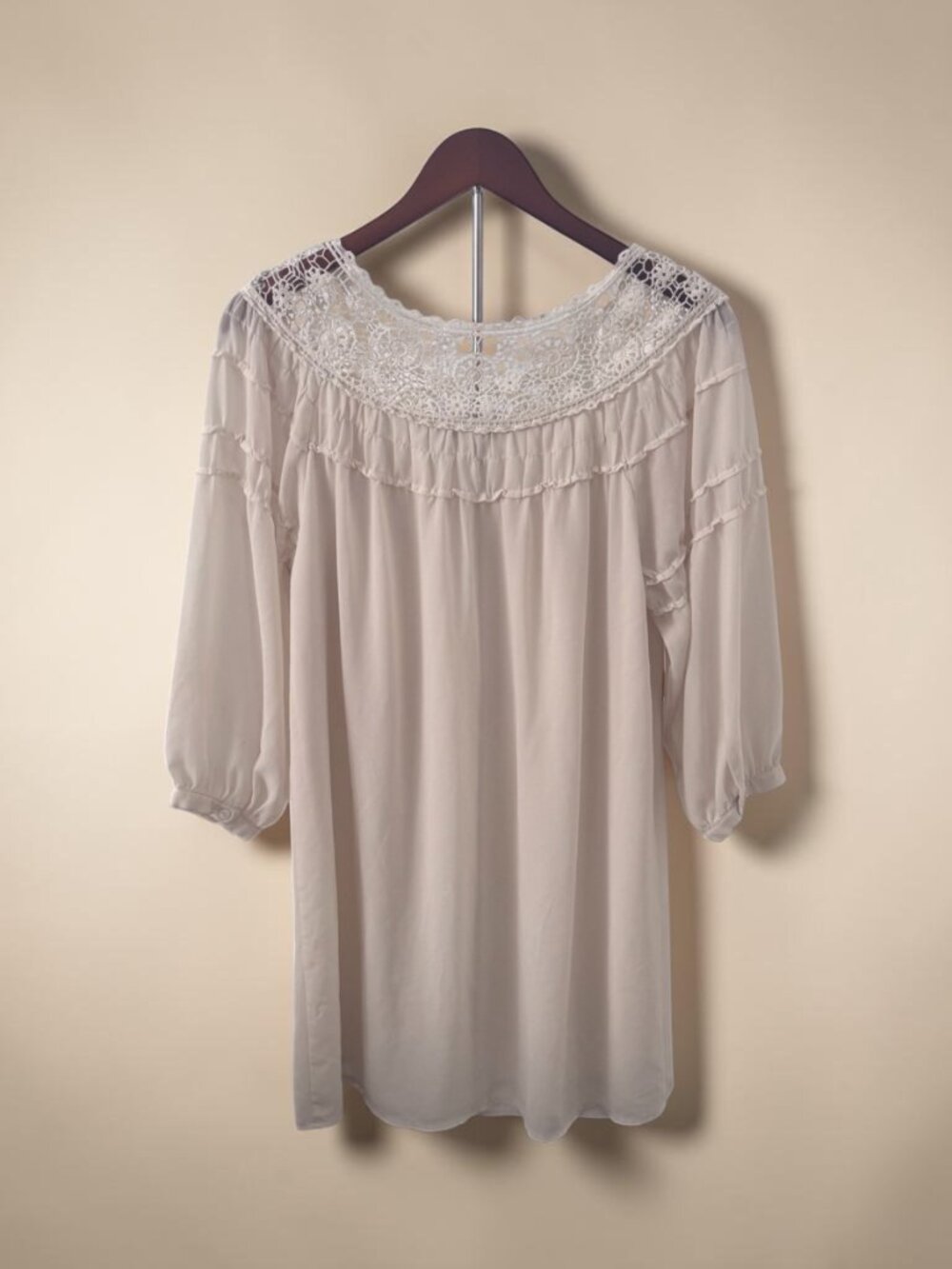 Forever 21 Contemporary Lace‑Yoke Blouse – Size S - Picture 2 of 5